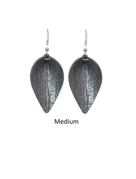 Leaf -  Leather, Black Crackle